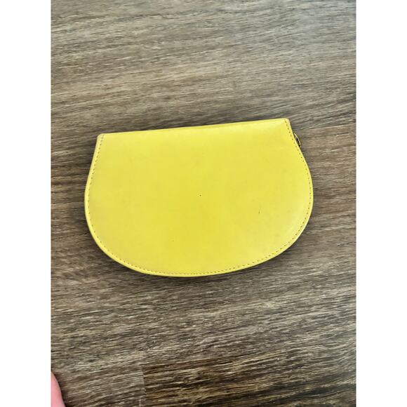 Vintage Manicure Kit Yellow Leather Travel Case Metal Tools - Picture 2 of 9